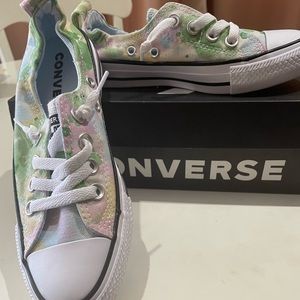 Converse slip on shoes